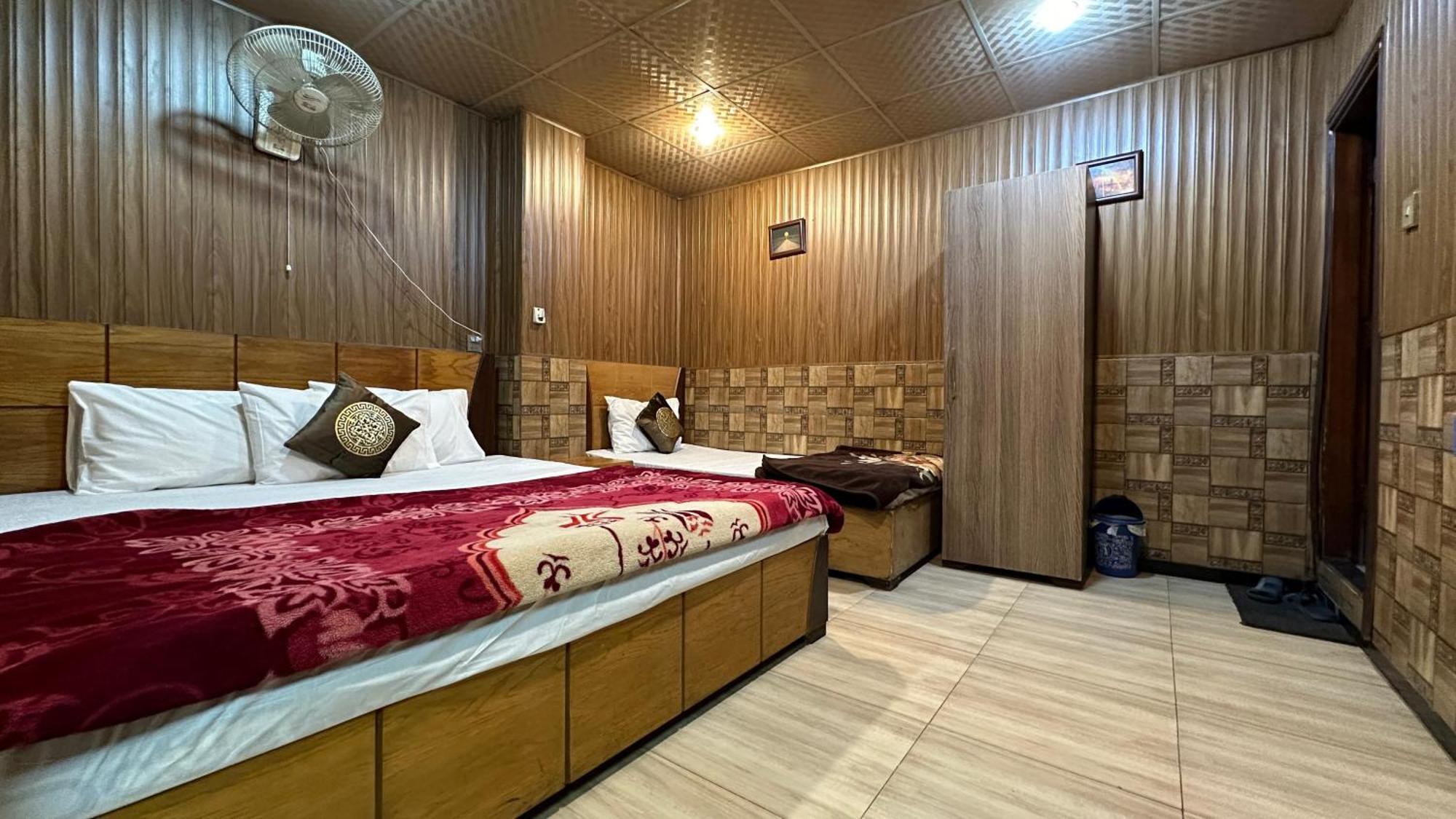 Baoo Jee Hotel Islamabad Равалпинди Экстерьер фото