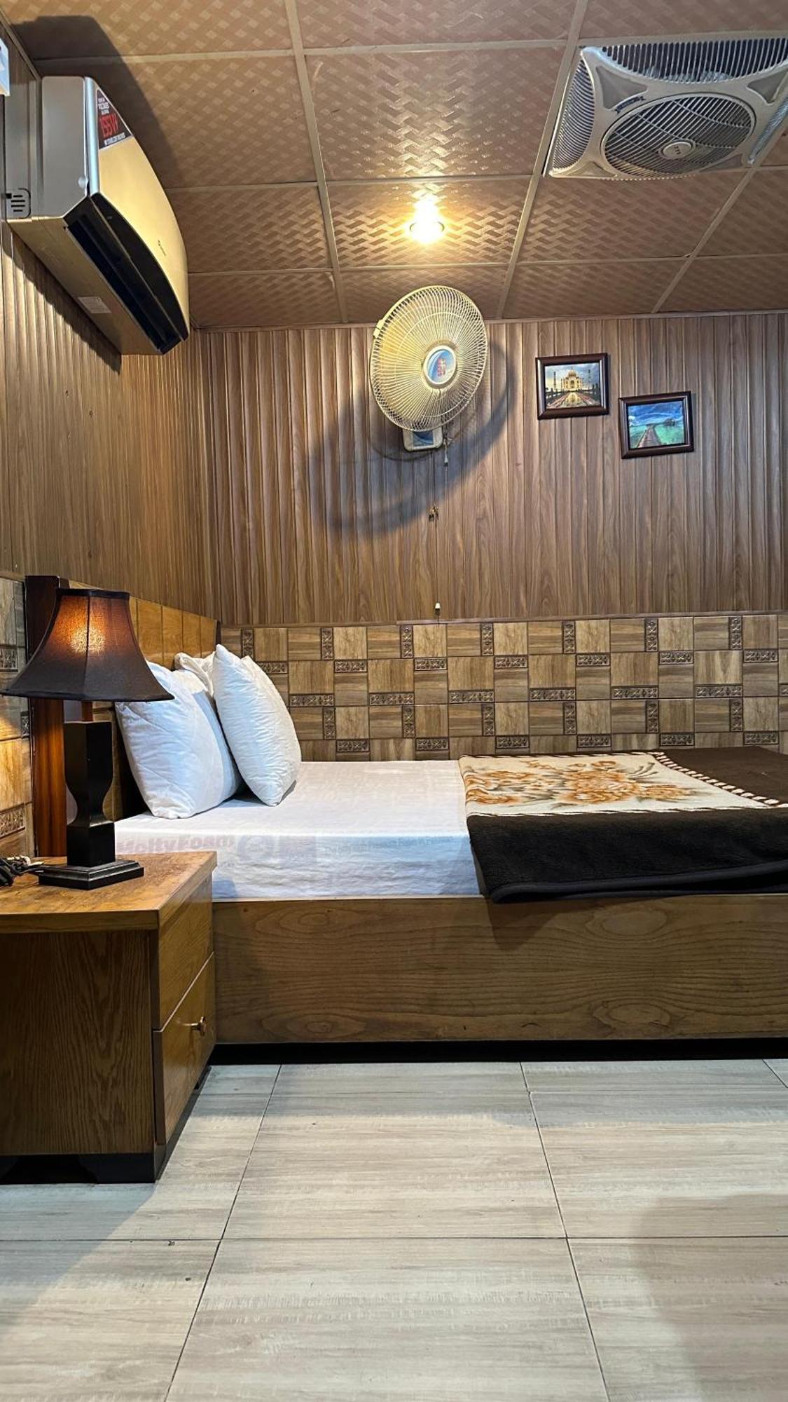 Baoo Jee Hotel Islamabad Равалпинди Экстерьер фото