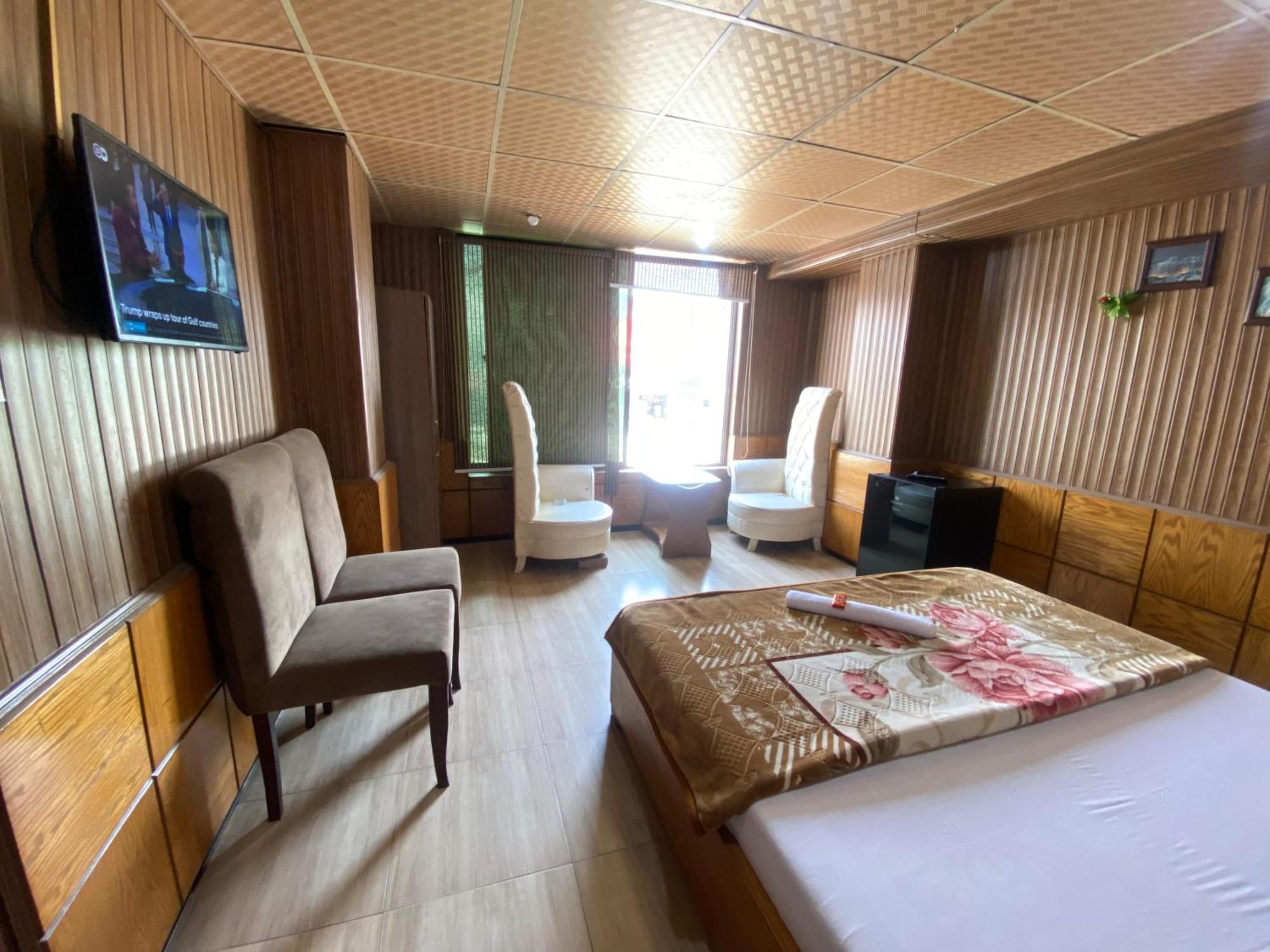 Baoo Jee Hotel Islamabad Равалпинди Экстерьер фото
